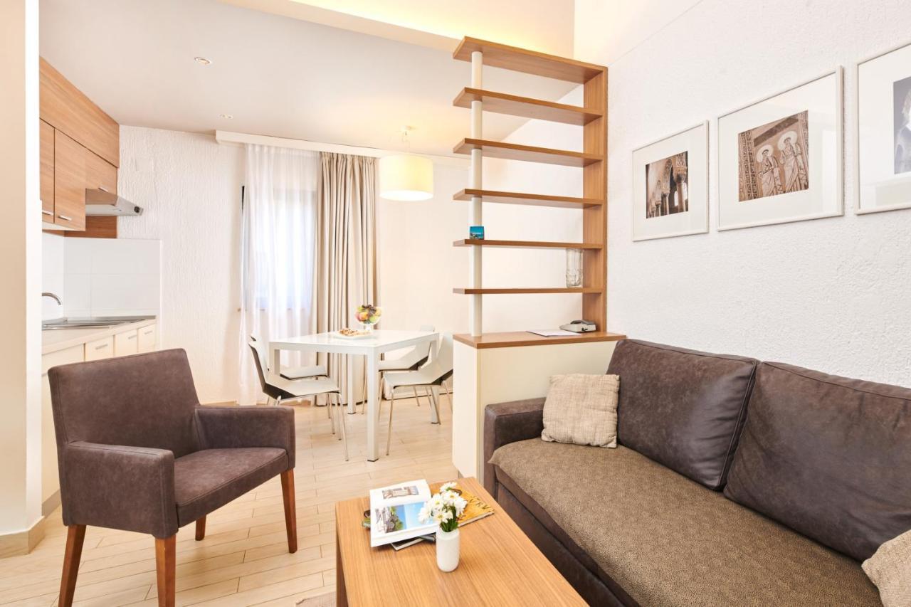 Apartments Galijot Plava Laguna Пореч Екстериор снимка