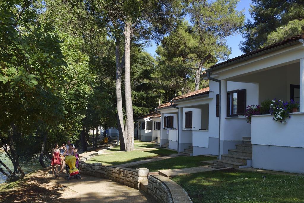 Apartments Galijot Plava Laguna Пореч Стая снимка